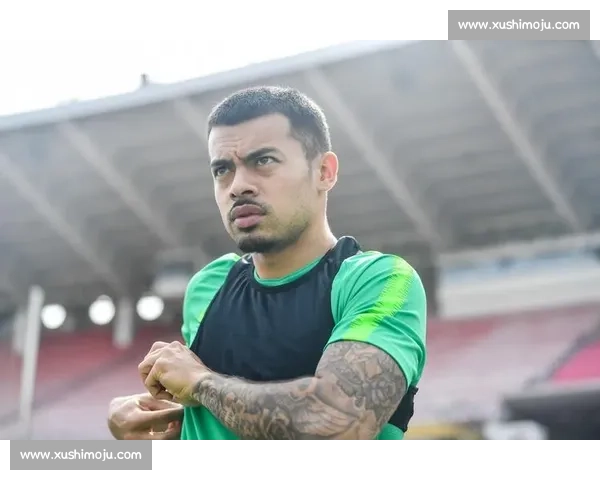 卡里乌斯沙尔克封神后首秀!携田径女神阿丽卡 - 施密特亮相活动